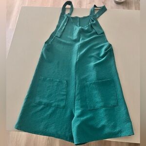 NWOT Light teal/emerald green romper XS